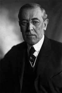 Thomas_Woodrow_Wilson_photo_portrait,_1919