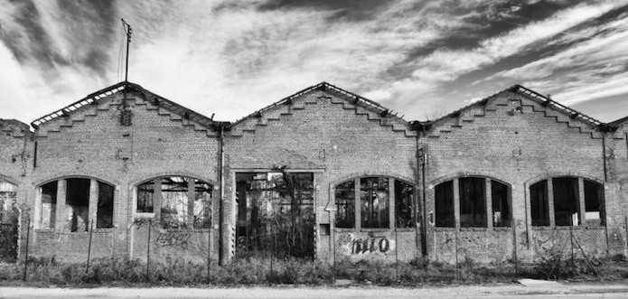 fabbrica-abbandonata